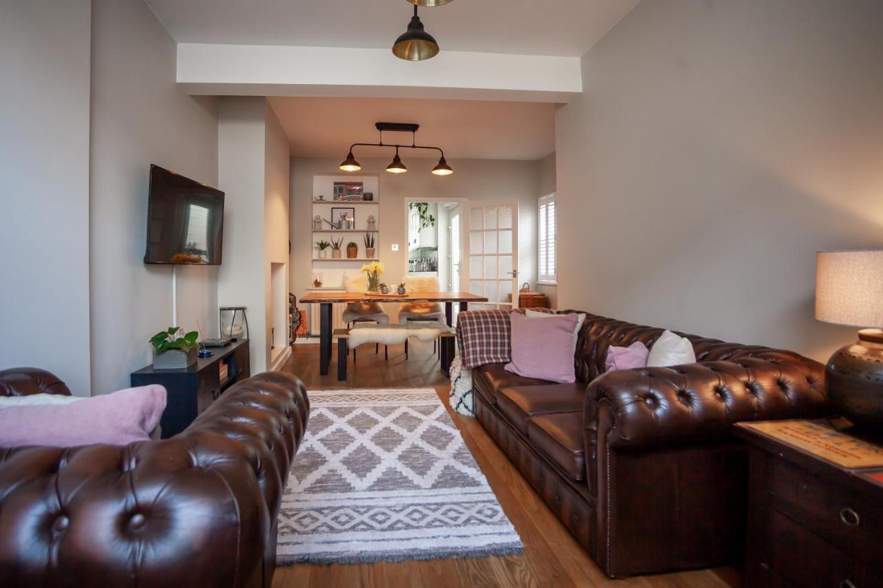 Hereford City - St Owens Terrace - Comfortable & Spacious Well Presented Three Storey House, Perfect For A Weekend Away & Exploring The City On Foot - Hosted By Rentmyhouse Exterior foto