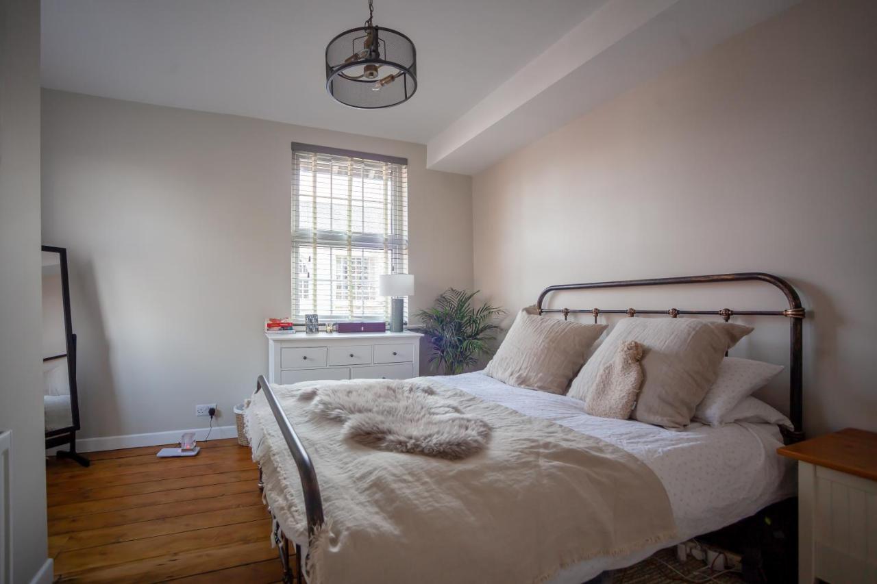 Hereford City - St Owens Terrace - Comfortable & Spacious Well Presented Three Storey House, Perfect For A Weekend Away & Exploring The City On Foot - Hosted By Rentmyhouse Exterior foto